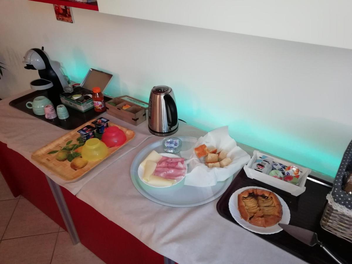 B&B La casa dei frutti di bosco Garlasco Esterno foto