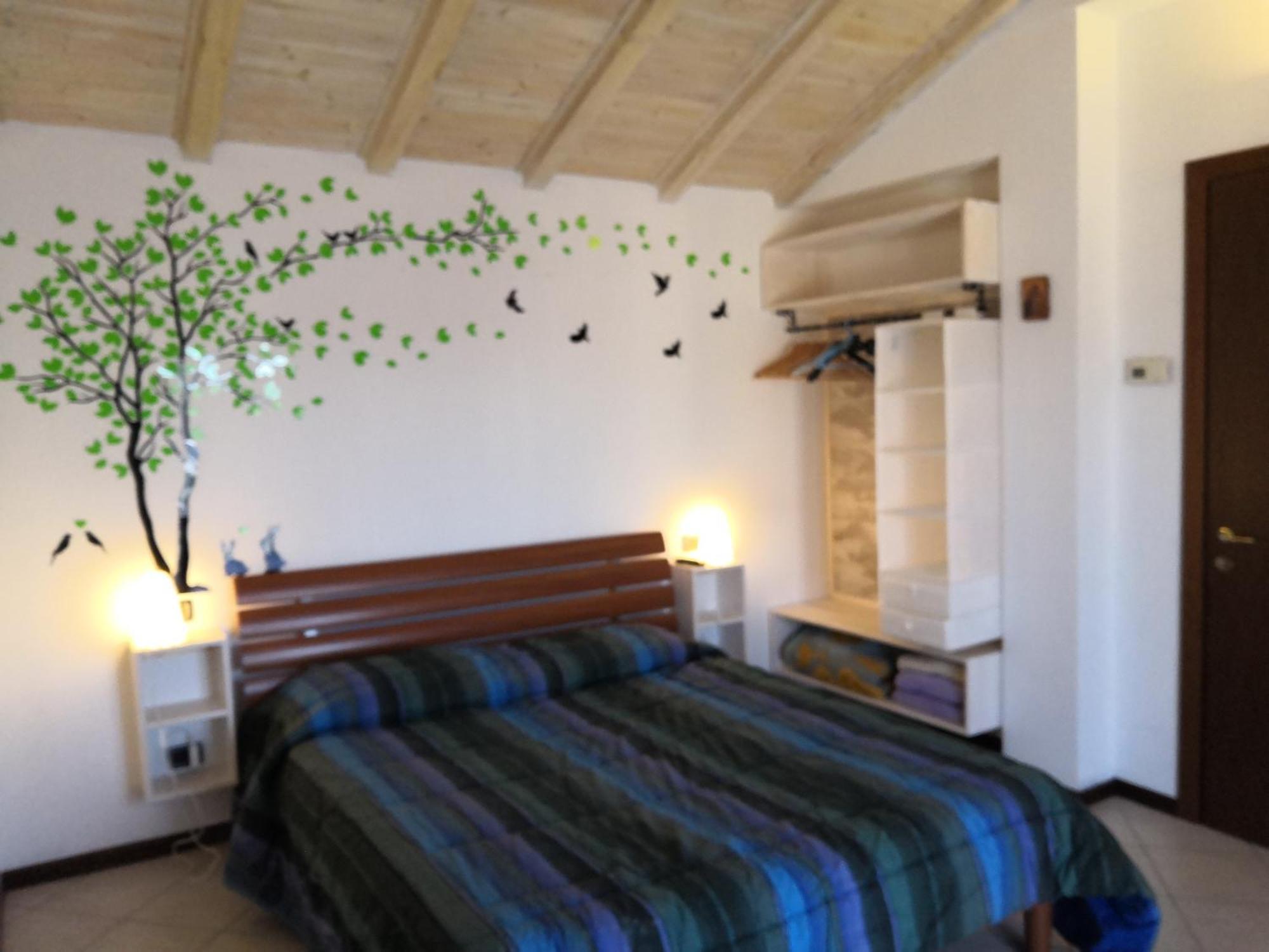B&B La casa dei frutti di bosco Garlasco Esterno foto